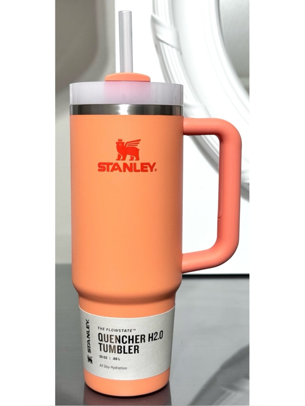 Stanley Quencher H2.0 FlowState Tumbler 30oz, NECTARINE